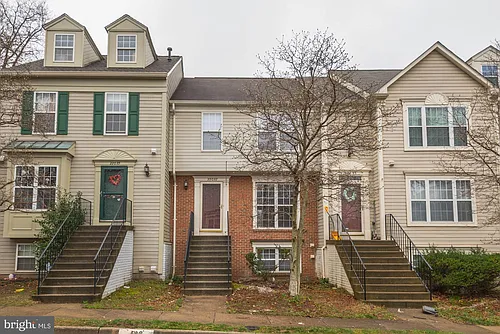 22037 Manning Sq Photo 1