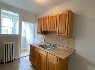 2036 E Rittenhouse St, Philadelphia, PA 19138