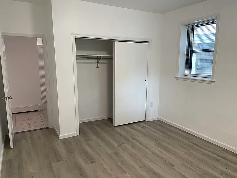 669 Ferry St — Photo 24