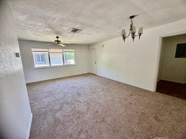 22481 Westchester Blvd #B36 — Photo 6