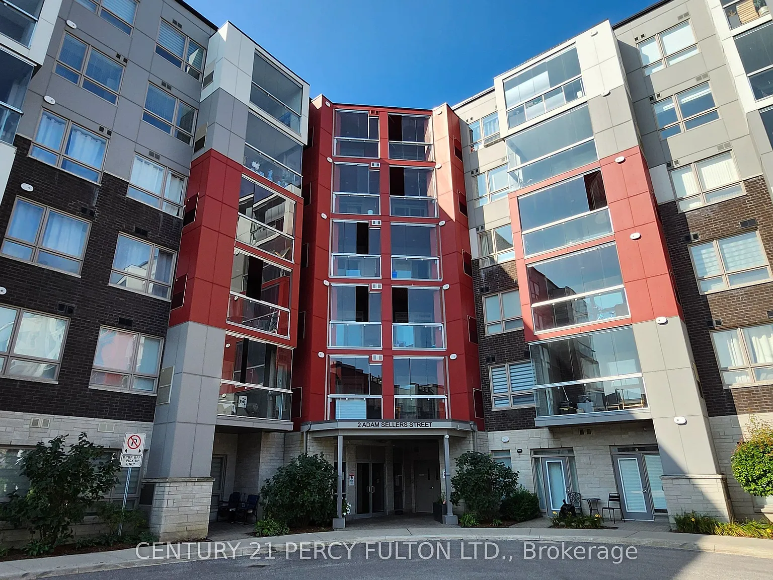 3 bed, $2,650 — Photo 1