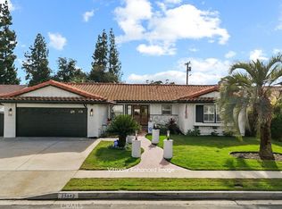 23642 Community St, Canoga Park, CA 91304