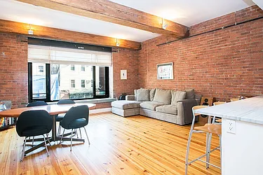 Rented by Martini Real Estate