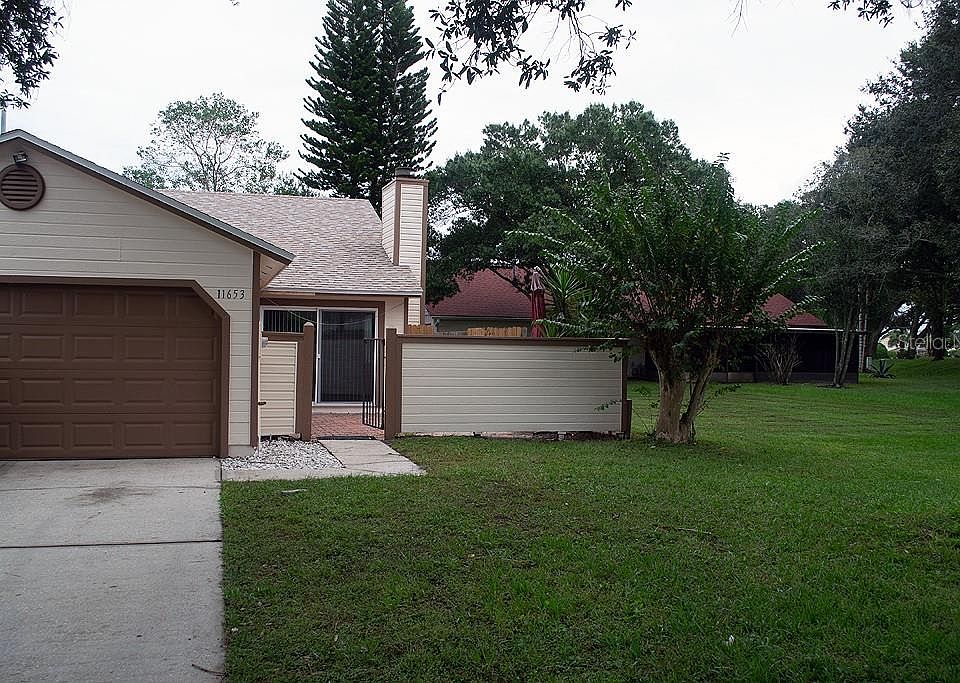 1st image of 11653 Thurston Way