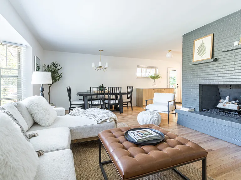 1532 S Grape St — Photo 7