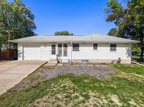 5301 Penn Ave N, Brooklyn Center, MN 55430