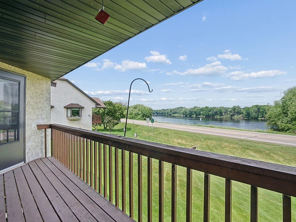 1st image of 660 Riverview Dr Unit 550