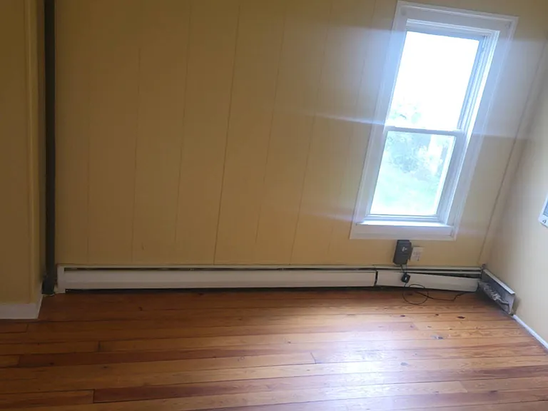 261 Lehigh Ave — Photo 21