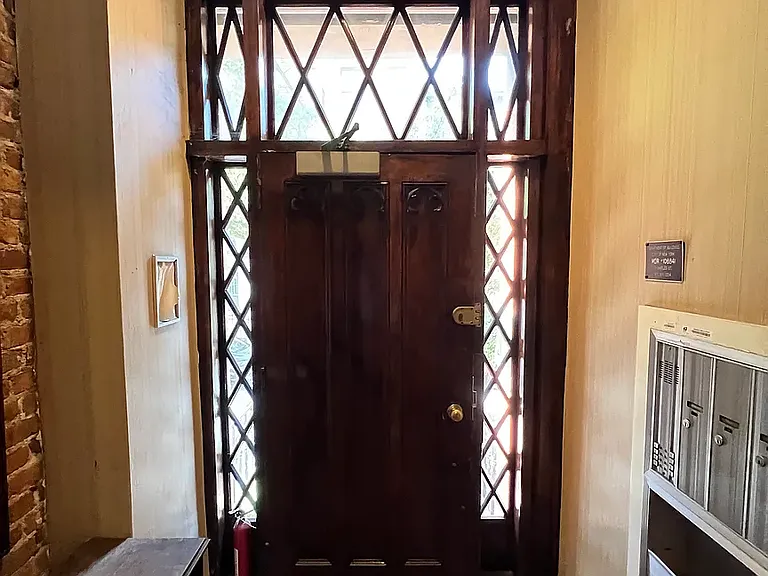 11 Charles St #7 — Photo 10