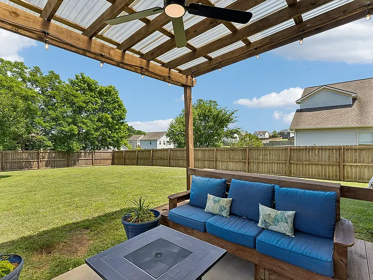 3041 Commonwealth Dr — Photo 49