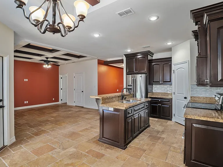 6707 S Rios St — Photo 7