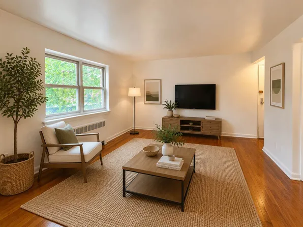 134-17 Cherry Ave #2A, Flushing, NY 11355