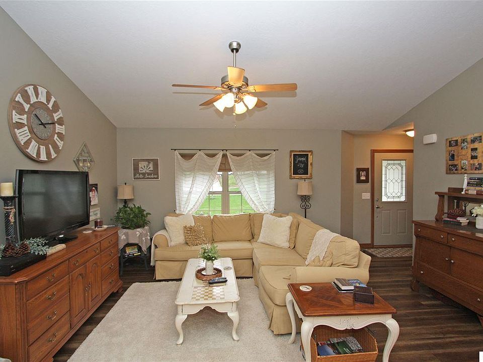 1096 Beech St, Mount Vernon, OH 43050 Zillow