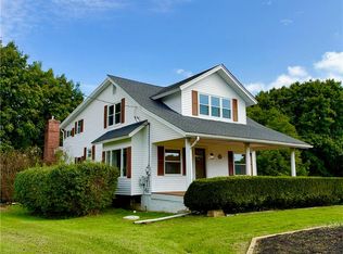5111 Vera Cruz Rd, Emmaus, PA 18049