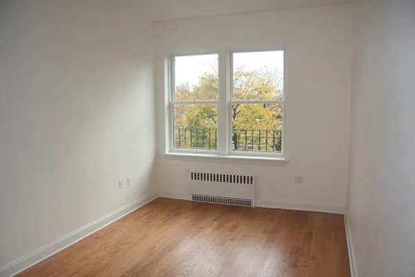 Rented by Mdays Realty | media 17