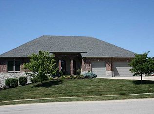 5516 Westbourne Ct, Greenwood, IN