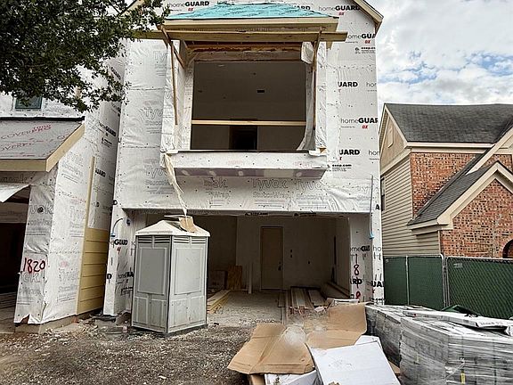 3rd image of 1818 Branard St