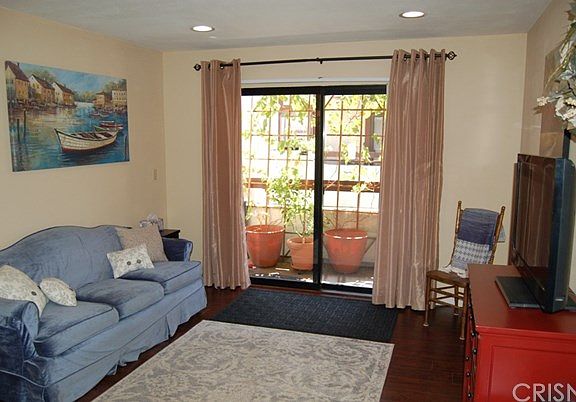 3rd image of 18020 Saratoga Way Unit 541