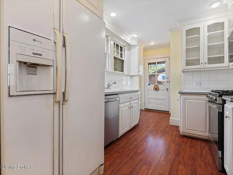 2154 Emerson Ave — Photo 7