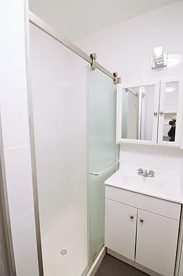 Rented by Best Apartments North Inc | media 61