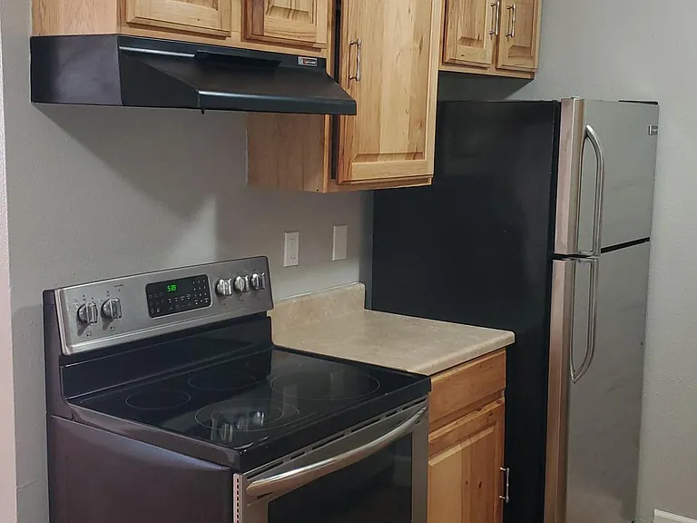 10211 Ura Ln #9 — Photo 10