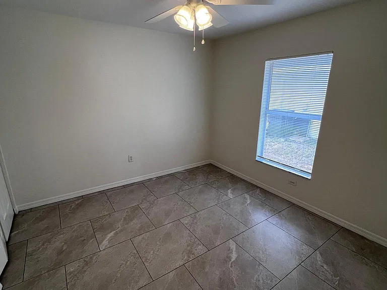 4226 Arcadia Ave — Photo 7