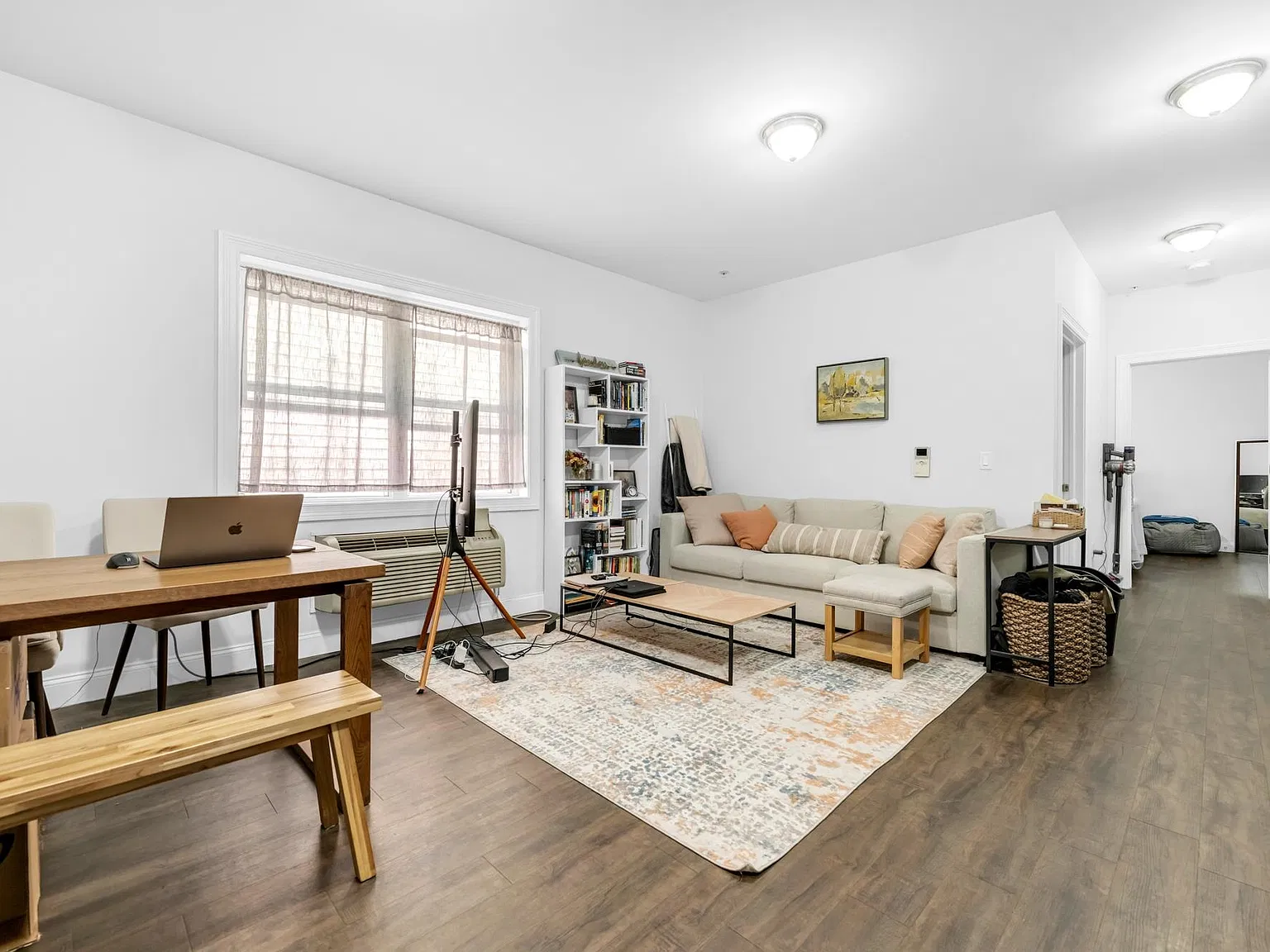 1 bed, 1.0 bath, 800 sqft, $2,150 — Photo 3