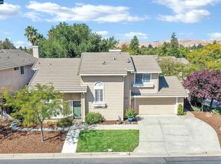 1053 Oakleaf Ct, Concord, CA 94521