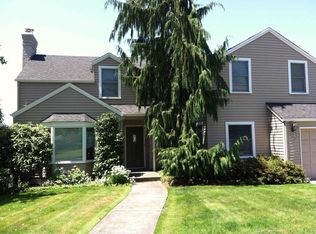 4323 43rd Ave NE, Seattle, WA 98105