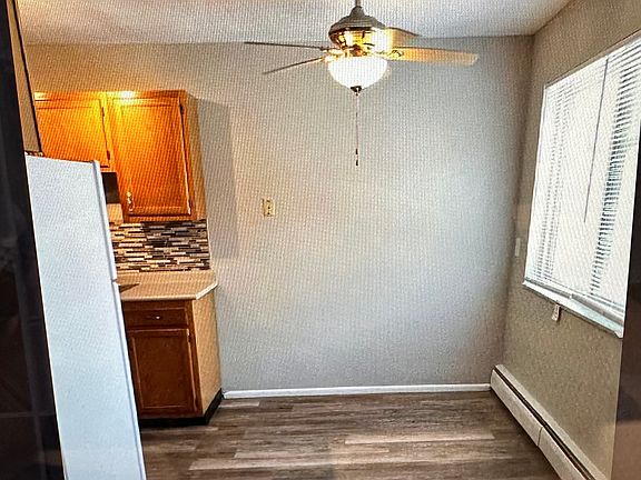 2nd image of 5890 Shadymist Ln #B10