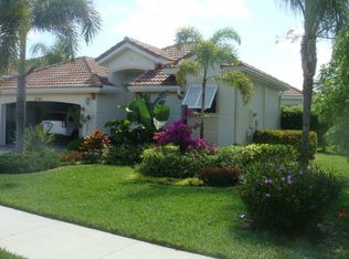 3326 Sandpiper Way, Naples, FL 34109