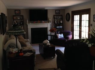 1100 Cobblestone Ct, Hanover, PA 17331