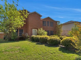 626 Bluechalk Dr, Cedar Hill, TX 75104