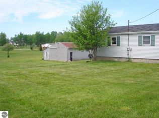 11685 N Deja Rd, Edmore, MI 48829