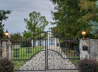 217 W Cullins Rd, Rockwall, TX 75032