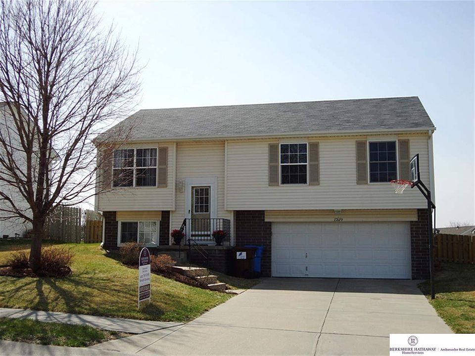 1st image of 17619 Olive St