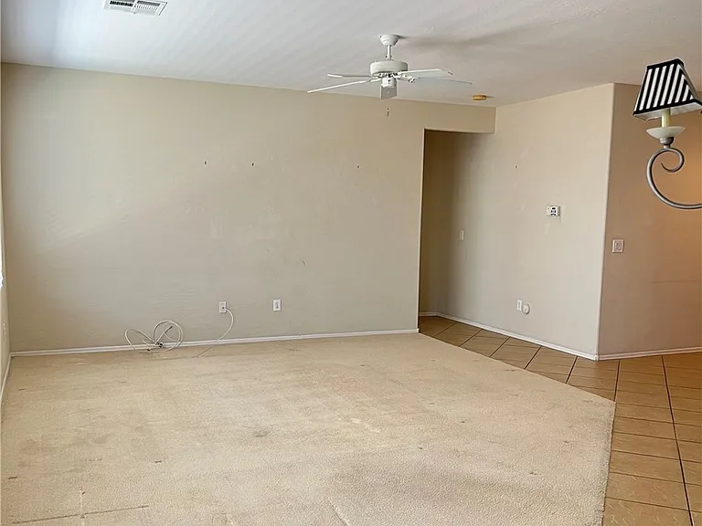 2381 Ecliptic St #0 — Photo 9