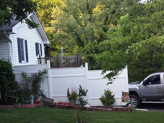 Privacy  Fence Front Yard