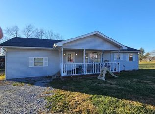 150 Kane Rd, Eldorado, IL 62930