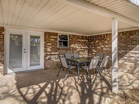 4th image of 1311 Alta Vista St
