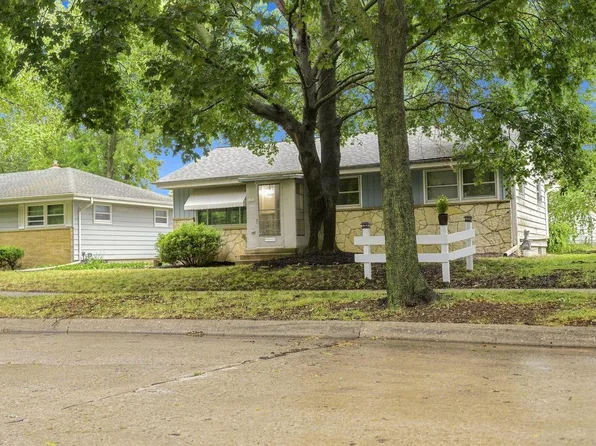 4325 N 83 STREET, Milwaukee, WI 53222