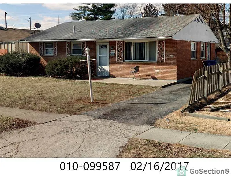 1303 Dellwood Ave photo 1