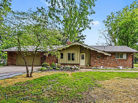 2nd image of 4753 Kimber Ln