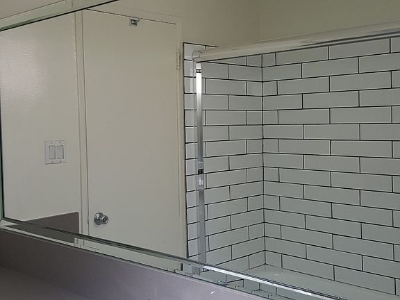 5th image of 11728 Dorothy St APT 204