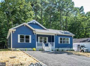 20 Falcon Bridge Rd, Ocean Pines, MD 21811