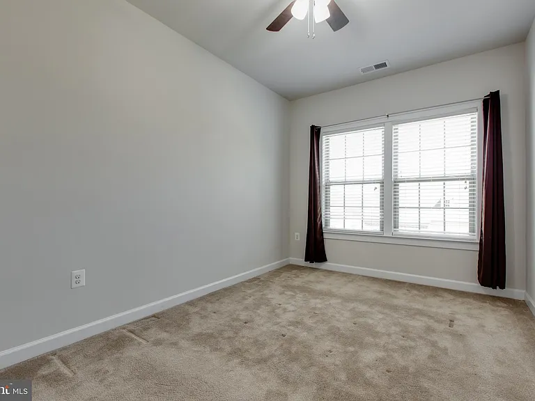 7311 Taylors Hill Ln — Photo 31
