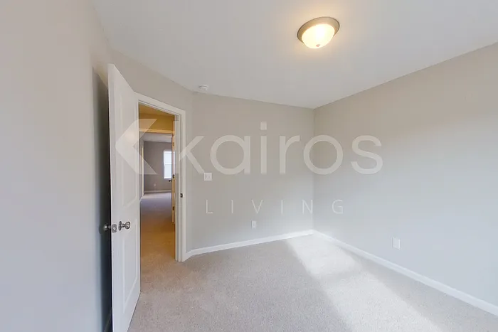 7321 Foggy River Dr — Photo 13