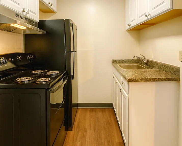 3034-3042 Bracken Woods Ln — Photo 3