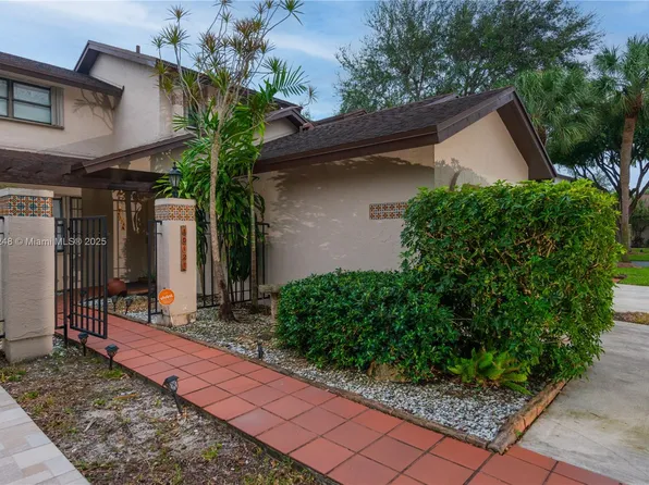 10121 SW 137th Ct Unit 10121, Miami, FL 33186