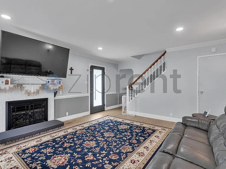 626 Foothill Dr — Photo 6